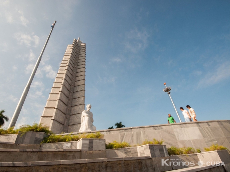  - Excursión “Paseo a La Habana en Carros Clásicos Americanos”