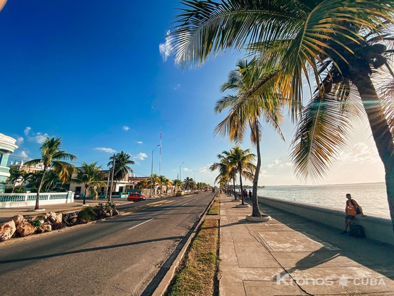 Cienfuegos City panoramic view - Excursión Overnight  “Cienfuegos-Trinidad-Sancti Spíritus-Santa Clara”