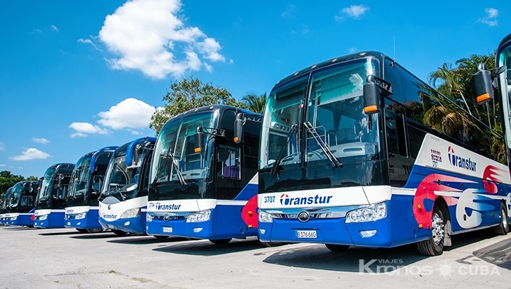  - Transfer Service "SHUTTLE JOSÉ MARTÍ INTERNATIONAL AIRPORT, HAVANA - PLAYA".