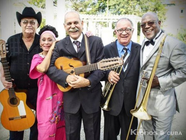 Buena Vista Social Club concert at Varadero beach - "Concierto del Proyecto Buena Vista Social Club"