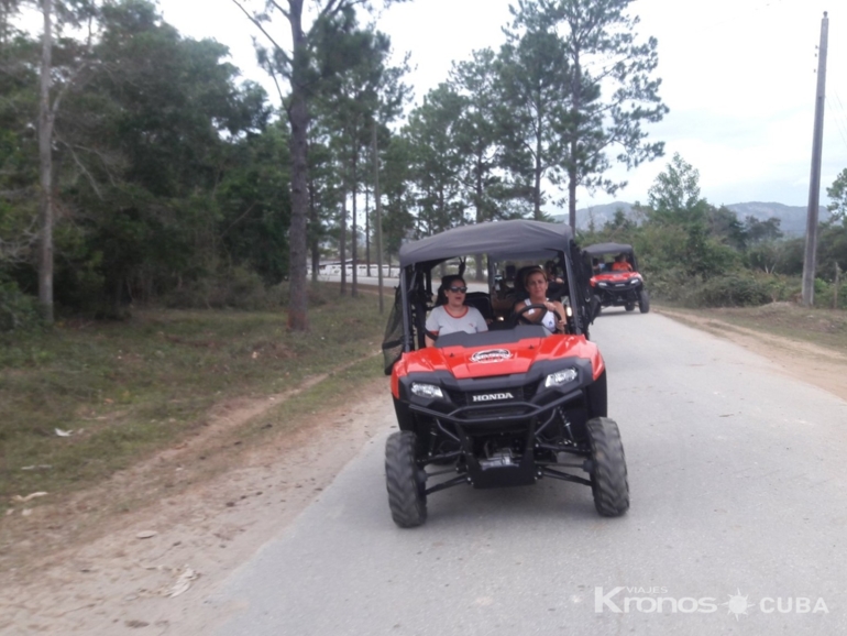 Buggy Tour en Viñales, Cuba - “Buggy Tours in Viñales Valley”