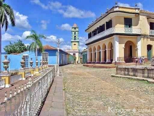 Cienfuegos - Trinidad Private Tour in American Classic Cars - "Cienfuegos - Trinidad" Private Tour in Classic Cars