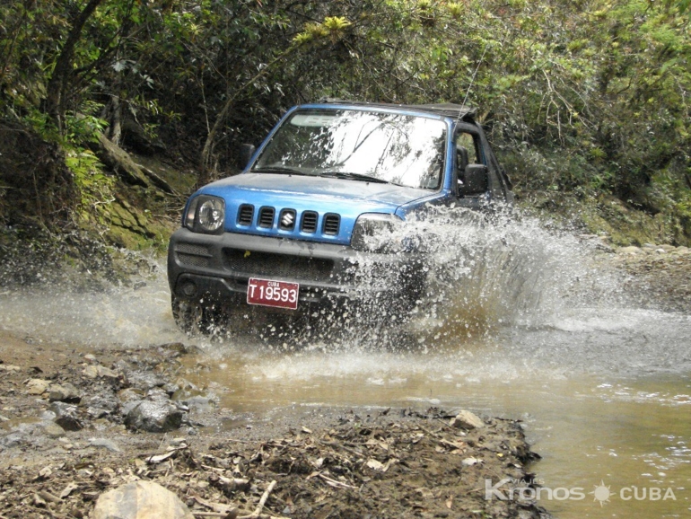 Jeep Safari Nature Tour Rebel Route, Turquino National Park, Granma - Excursión Jeep Safari “Tour Ruta Rebelde-Granma”