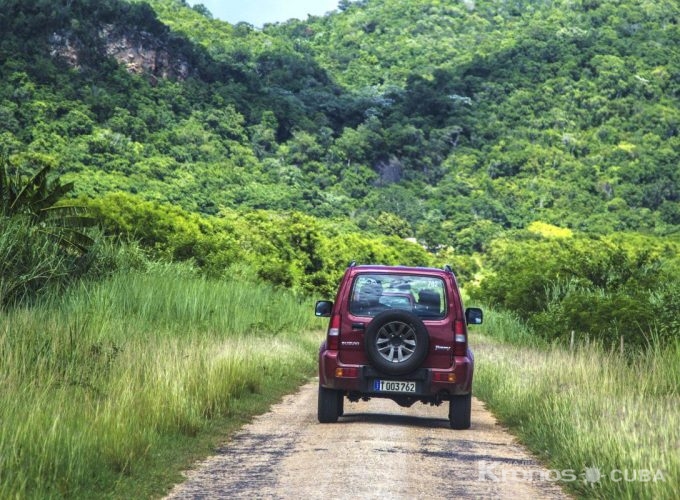 Jeep safari adventour, Bariay monument park, Holguín - Jeep Safari