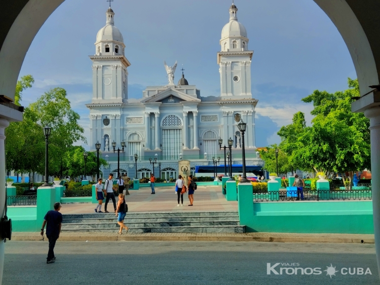  - Santiago, Tobacco and Rum Tour