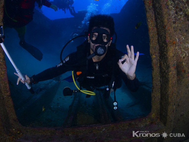 "Diving in Albacora Dive Center" Marea del Portillo Tour - Tour " Buceo en Albacora Dive Center” Marea del Portillo