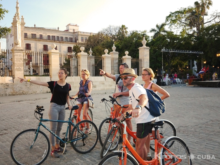 Cycling tour “Havana, Patrimonial Route” - “COLONIAL HAVANA” Cycling tour