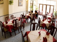 A la carte international restaurant