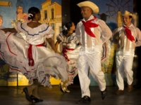 Shows of Cuban country music.