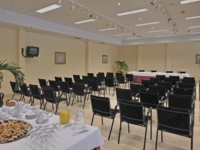 Holguín Salon