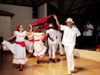 Shows of Cuban country music.