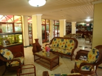 Lobby & Hall