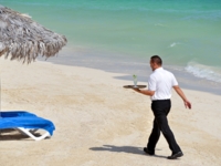 Bar services at the beach