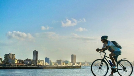 “CUBAN ART IN A COLONIAL ENVIRONMENT” Cycling tour