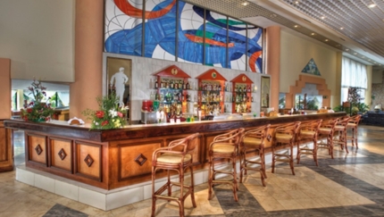 Lobby/Piano Bar