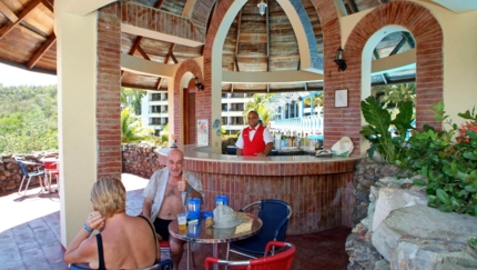 Pool Bar