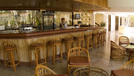 Lobby bar