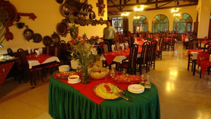 International Buffet Restaurant La Santa María