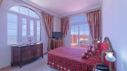 Suite room details 3