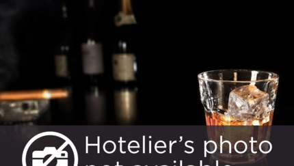 El Grumete (Arenas Blancas hotel section) Cigar bar