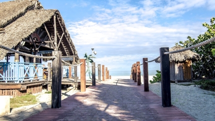 Beach Grill & International Restaurant El Viejo y El Mar