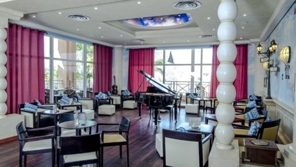 Piano Bar Las Nubes