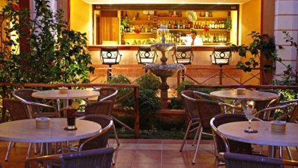 Appetiser Bar Oriental and Italian Restaurant