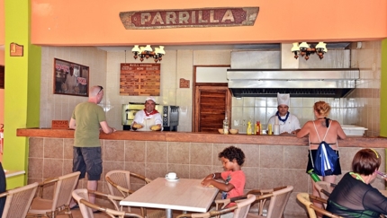 Pool Grill Parrillada (Hotel section)