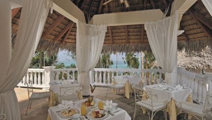 Restaurant Los Helechos Royal Service