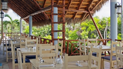 Los Caribes Grill restaurant