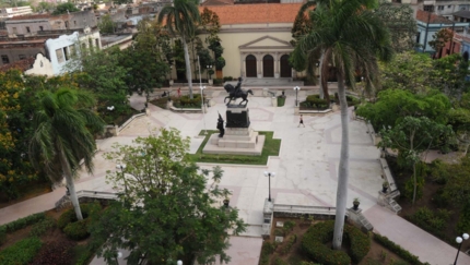 Ignacio Agramonte park panoramic view, Camagüey city