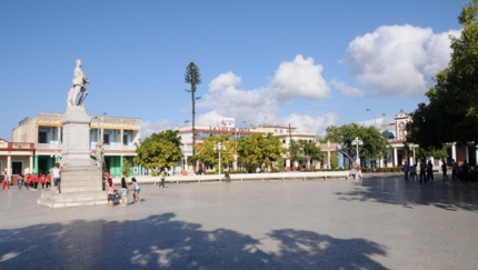 Calixto García central park panoramic view, Holguín city