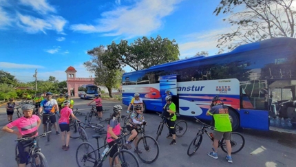 Cienfuegos City,  CUBANIA CLASSIC CYCLE, Group Tour