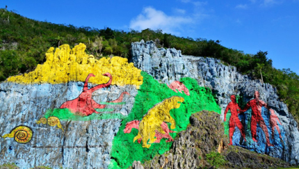 Mural of Prehistory, panoramic view, A CUBAN BRUSHSTROKE Group Tour