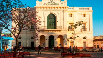 Santa Clara City, JEEP SAFARI CUBA CENTRO Group Tour