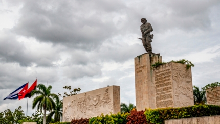 Revolution Square "Ernesto Che Guevara", JEEP SAFARI CUBA CENTRO Group Tour