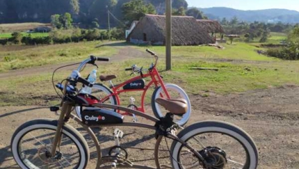 Viñales, BIKE TOUR WESTERN AND CENTRAL CUBA.