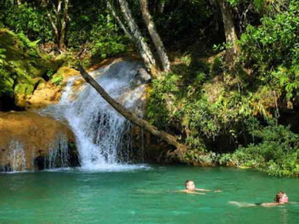 “In Horse Carriage to El Pilón Waterfall” Tour