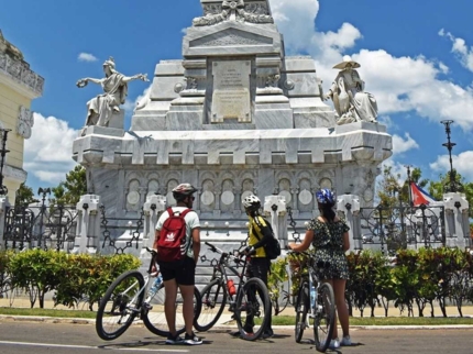 Cycling tour “Havana, Modern Route”