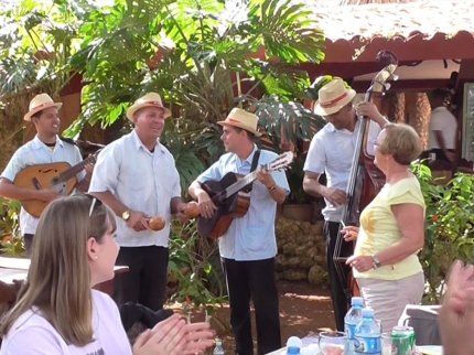 Guateque campesino en Alcalá tour, Holguín