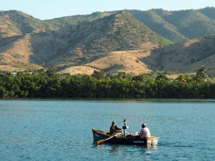 Panoramic View of Granma "Open sea" from Marea del Portillo Tour