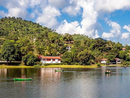 Las Terrazas community panoramic view