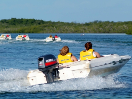 Boat adventure tour, Cayo Guillermo