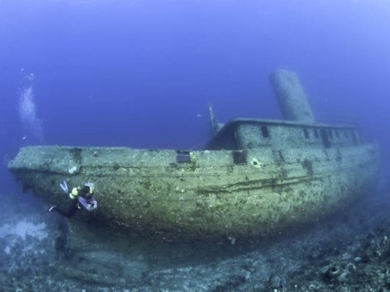 Diving in Havana