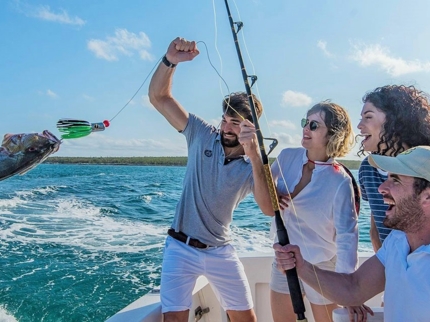 "Fishing in the Ancon- Cayo Blanco coastline" Tour