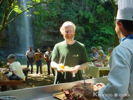 Cuban lunch at El Saltón water falls, Santiago de Cuba