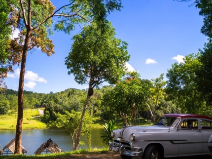 Las Terrazas - Viñales Valley Private Tour in American Classic Cars