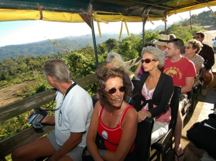 Tour on mountain military truck to Guanayara park, Topes de Collantes