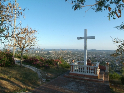 Loma de la Cruz monument panoramic view, Holguín city