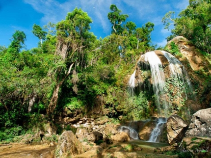 Soroa waterfall